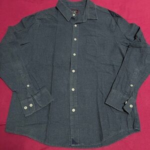 UNTUCKIT  Slim Fit  Long Sleeve Buttondown Shirt Sz Medium